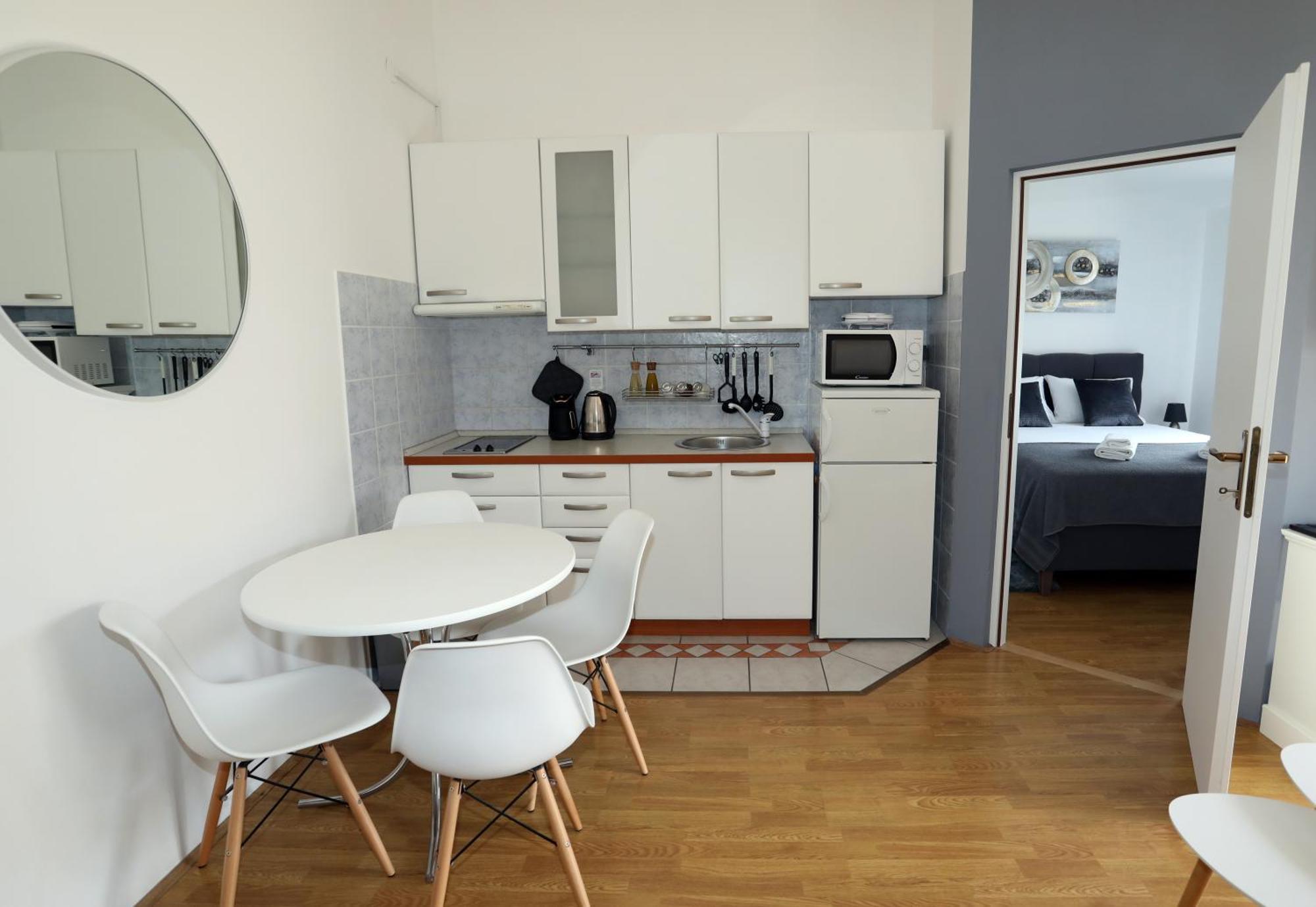 Apartment Loly Медулин Екстериор снимка