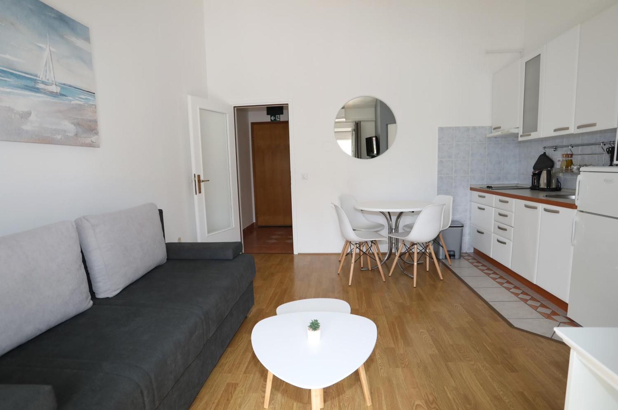 Apartment Loly Медулин Екстериор снимка
