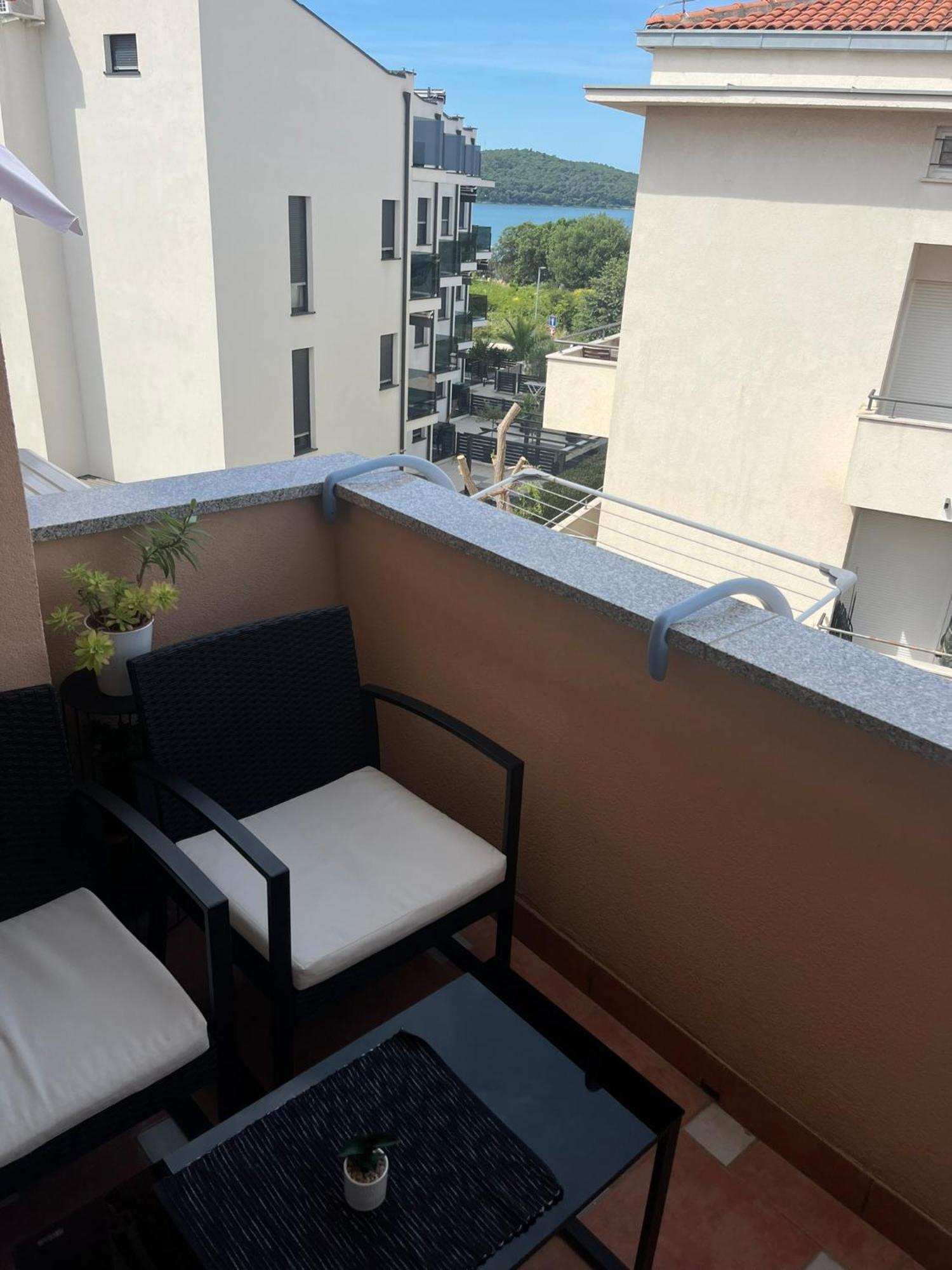 Apartment Loly Медулин Екстериор снимка